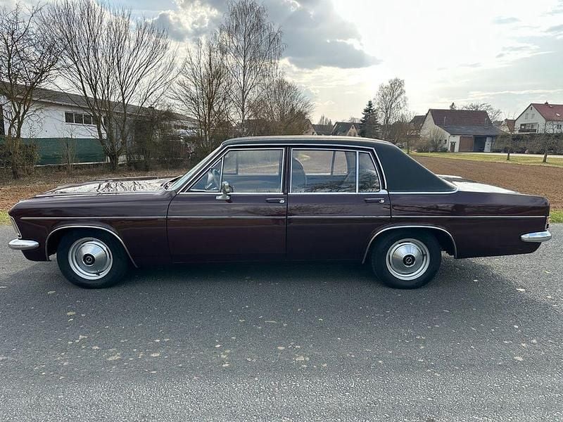 Gebraucht Opel Admiral 165 PS (121 kW) 1973 Rot Limousine