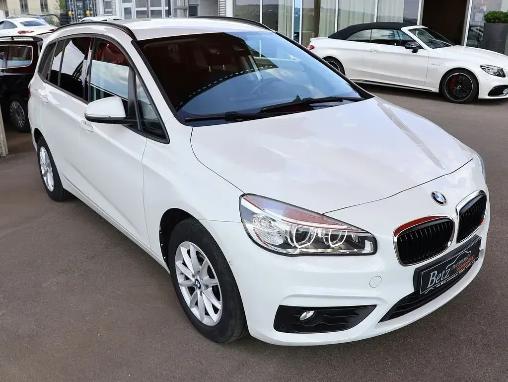 Gebraucht BMW 216 Gran Tourer Advantage 102 PS (75 kW) 2017 Weiß Van / Kleinbus