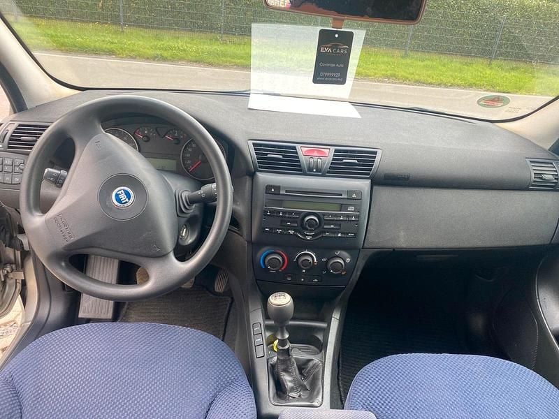 Gebraucht Fiat Stilo 103 PS (75 kW) 2001 Grau Kleinwagen
