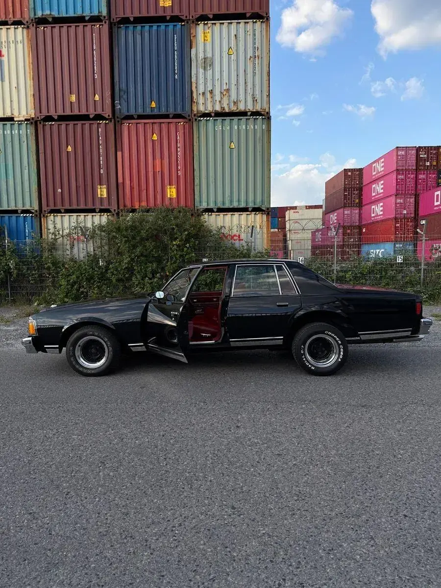 Gebraucht Chevrolet Caprice 170 PS (125 kW) 1978 Schwarz Limousine