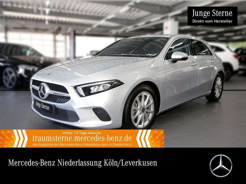 Iridiumsilber Gebraucht 2021 Mercedes A250 Progressive Limousine | 29.990 € (Fairer Preis) - Bild 1/3