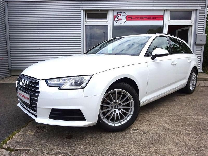 Weiß Gebraucht 2019 Audi A4 Kombi | 19.890 € (Superpreis) - Bild 1/4