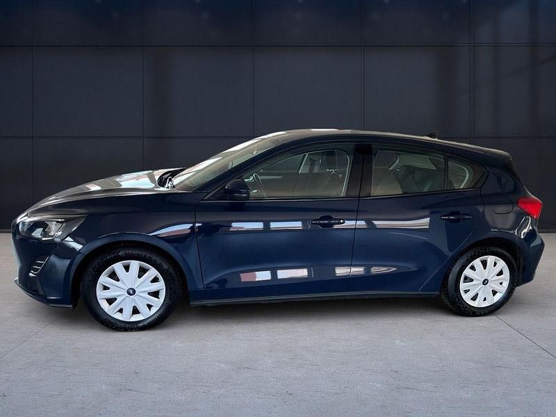 Usata Ford Focus Trend 125 CV (91 kW) 2020 Blu Berlina