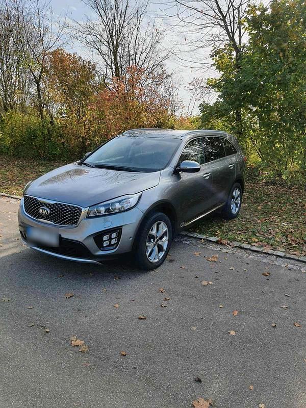 Gebraucht Kia Sorento 200 PS (147 kW) 2017 Grau SUV