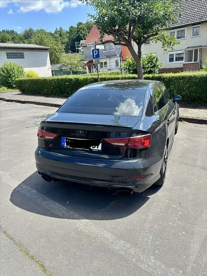 Gebraucht Audi RS3 Sport 400 PS (294 kW) 2018 Schwarz Limousine