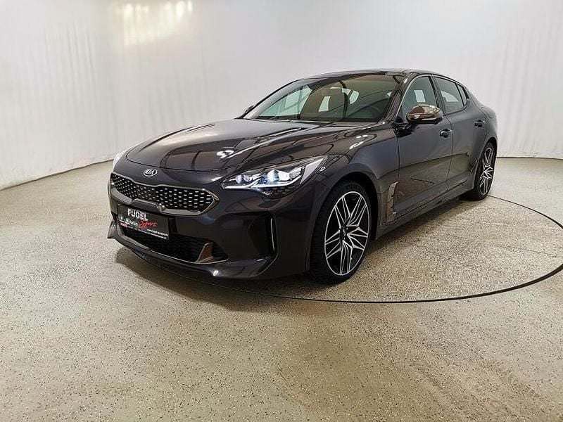 Gebraucht Kia Stinger GT 373 PS (274 kW) 2021 Panthera metal Kleinwagen
