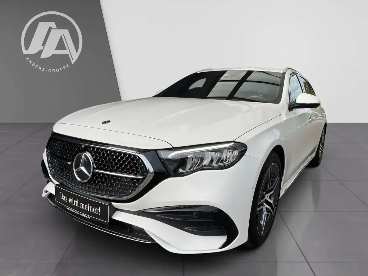 Gebraucht Mercedes E220 AMG 197 PS (144 kW) 2025 Weiß unilack polarweiß Limousine