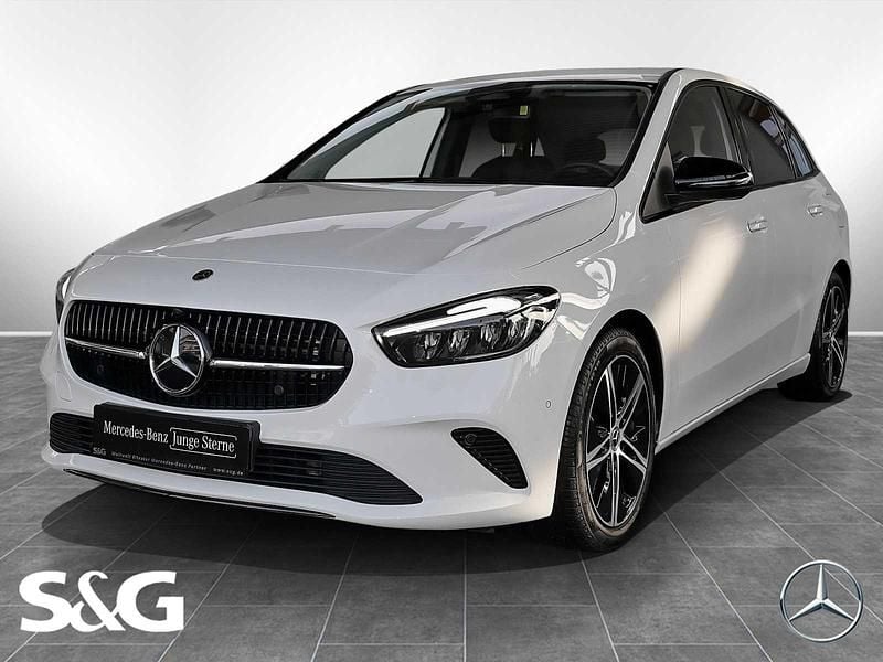 Używany Mercedes B220 Progressive 190 KM (139 kW) 2024 Minivan