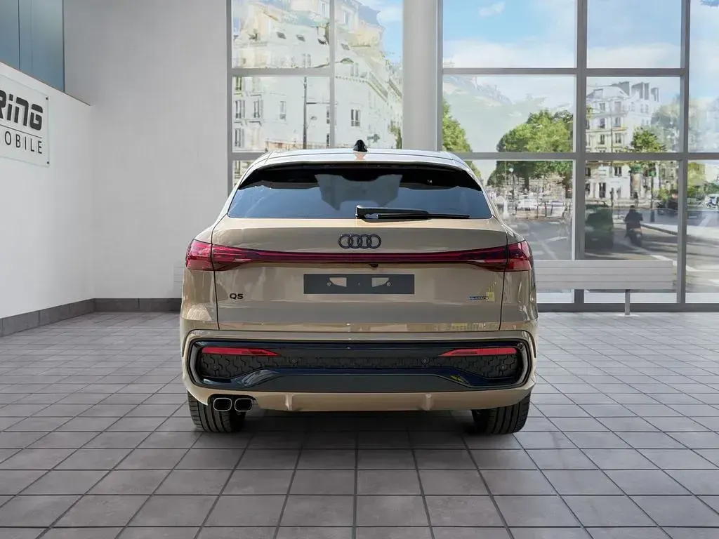 Neu Audi Q5 Sportback Sport 204 PS (150 kW) 2026 Gold SUV