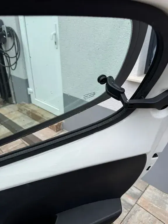 Gebraucht Citroën C1 Feel 82 PS (60 kW) 2015 Weiß Kleinwagen