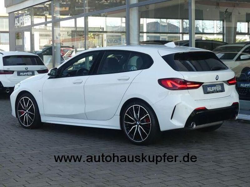 Gebraucht BMW 128 M Sport 265 PS (194 kW) 2024 Alpinweiss Limousine