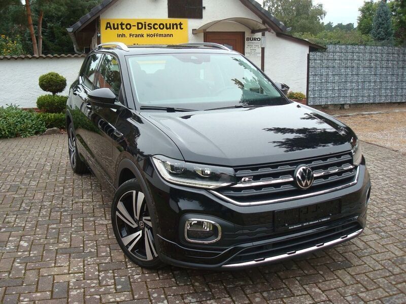 Deep black perleffekt Gebraucht 2022 VW T-Cross R-line SUV | 25.990 € (Etwas zu teuer) - Bild 1/4