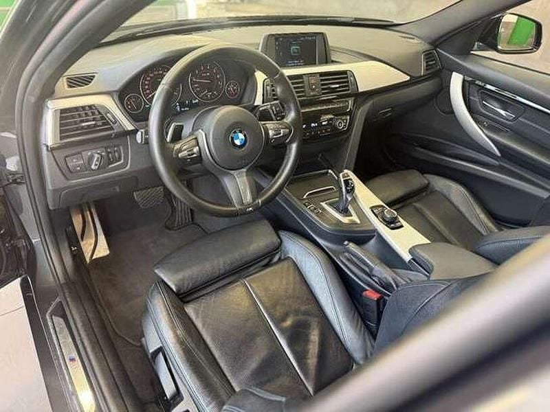 Gebraucht BMW 330 M Sport 252 PS (185 kW) 2018 Grau Kombi