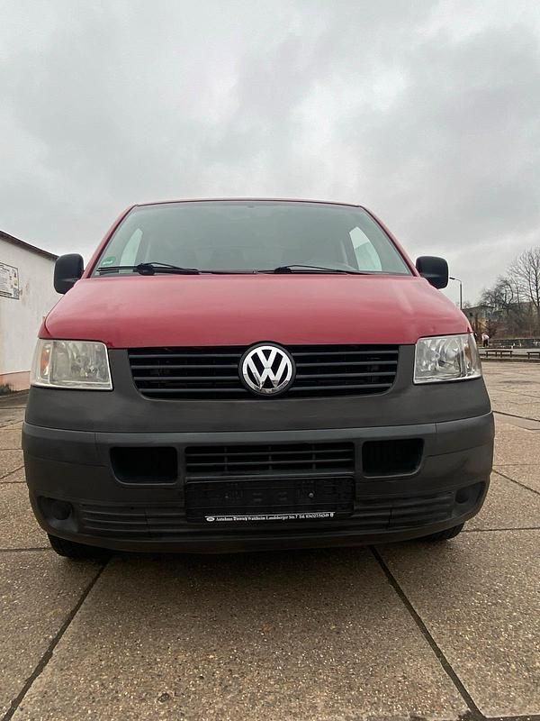 Gebraucht VW Transporter 130 PS (95 kW) 2006 Rot Van