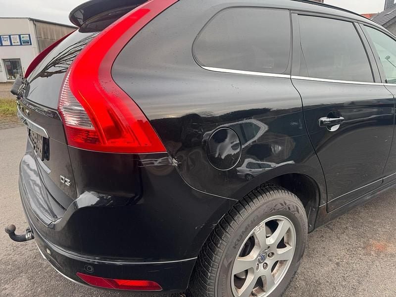 Gebraucht Volvo XC60 200 PS (147 kW) 2013 Schwarz SUV