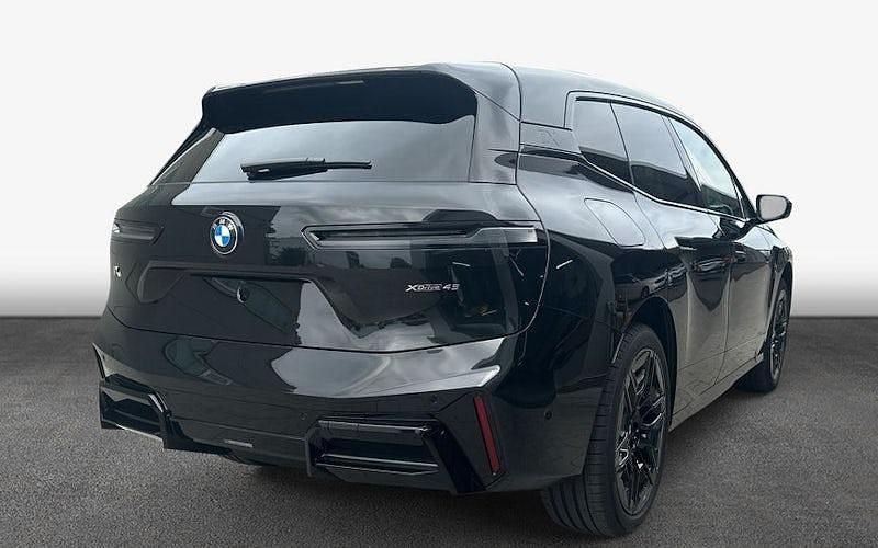 Neu BMW iX 300 kW (408 PS) 2025 Saphirschwarz metallic SUV