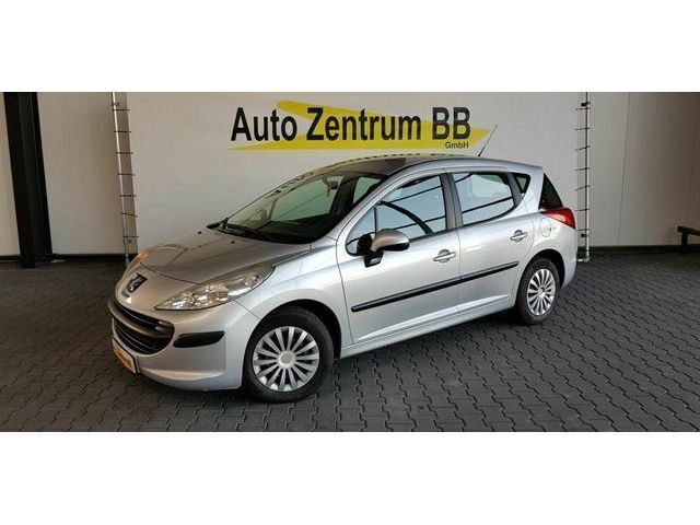 Gebraucht Peugeot 207 Tendance 95 PS (69 kW) 2008 Grau metallic Kombi