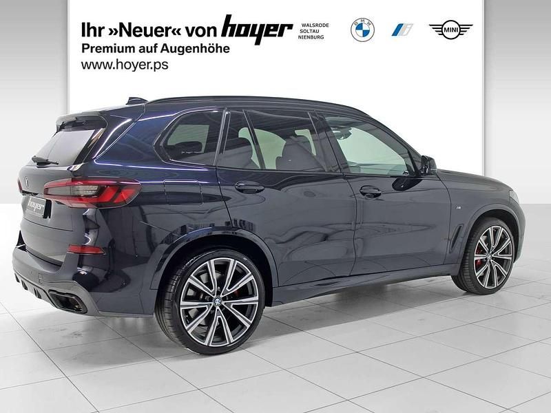 Gebraucht BMW X5 M 530 PS (389 kW) 2022 M carbonschwarz SUV