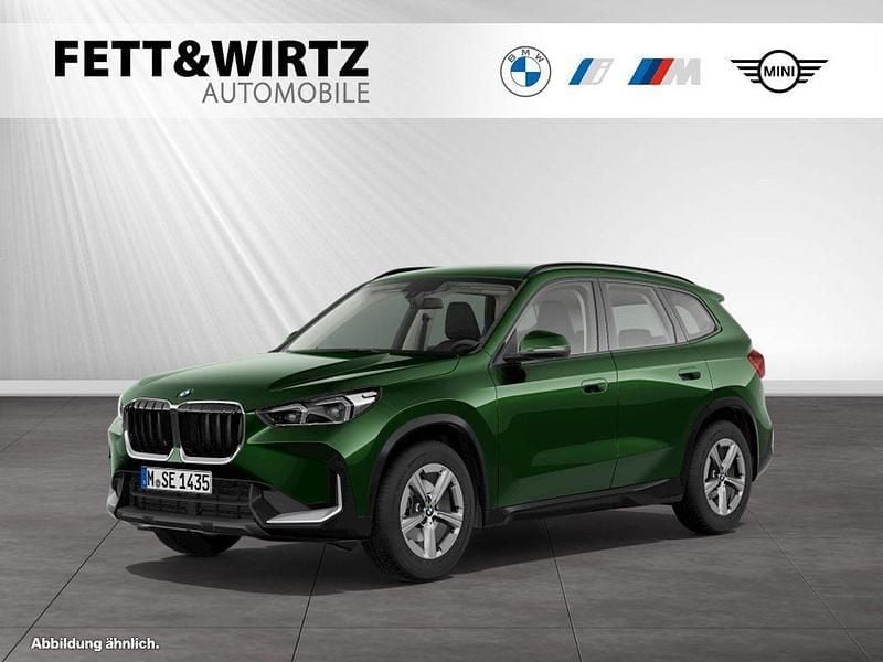 Gebraucht BMW X1 Efficient Dynamics 170 PS (125 kW) 2025 Sanremo green metallic SUV