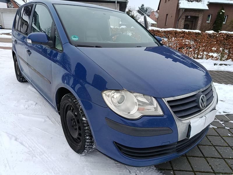 Gebraucht VW Touran 104 PS (76 kW) 2008 Blau Van / Kleinbus