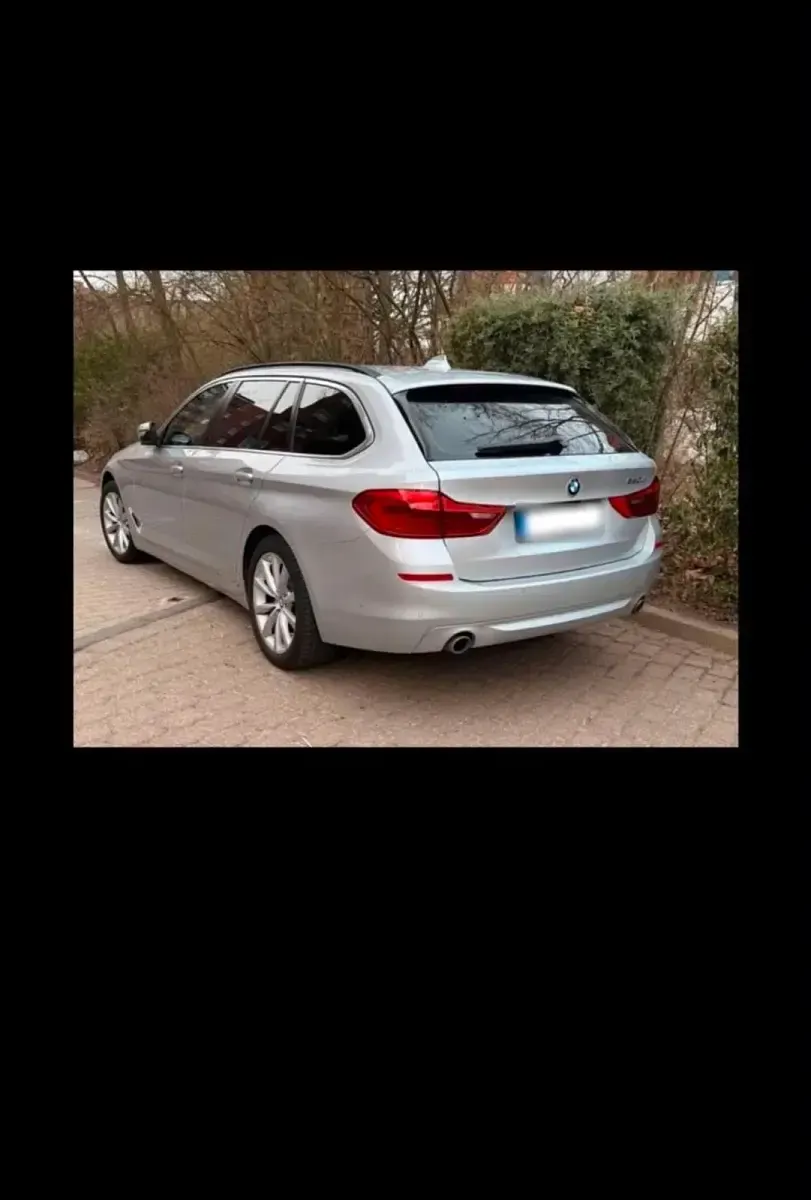 Gebraucht BMW 520 190 PS (139 kW) 2019 Silber Kombi