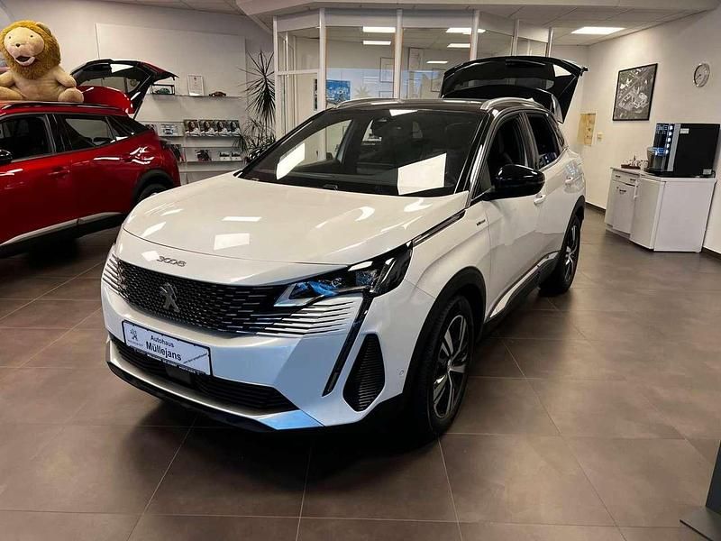 Weiß Gebraucht 2023 Peugeot 3008 GT SUV | 45.950 € - Bild 1/4