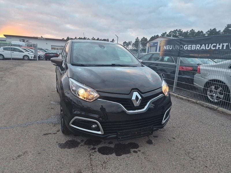 Gebraucht Renault Captur Elysee 120 PS (88 kW) 2016 Schwarz SUV