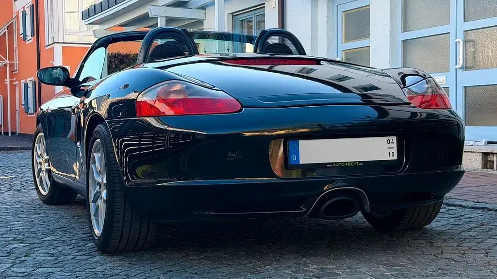 Begagnad Porsche Boxster 228 HK (167 kW) 2004 Svart Cab