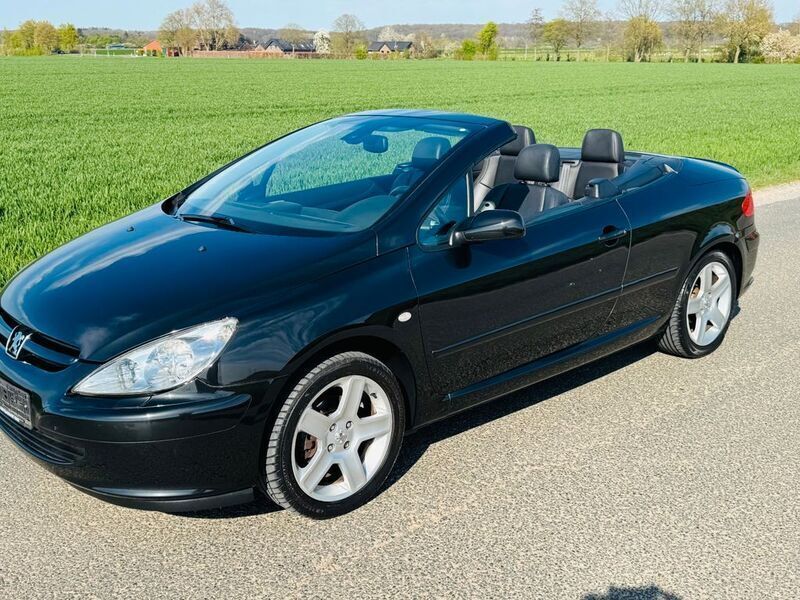 Schwarz Gebraucht 2005 Peugeot 307 CC Cabrio | 2.650 € (Guter Preis) - Bild 1/4