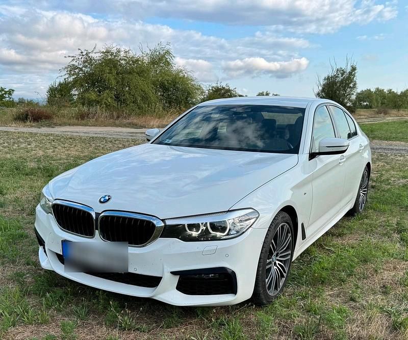 Weiß Gebraucht 2019 BMW 540 M Sport Limousine | 29.990 € (Superpreis) - Bild 1/4
