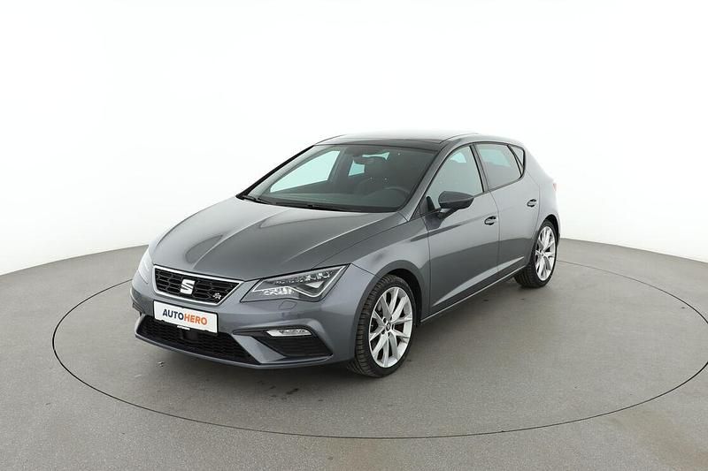 Grau Gebraucht 2017 Seat Leon FR Limousine | 15.350 € (Fairer Preis) - Bild 1/3