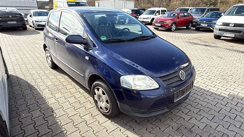 Gebraucht VW Fox 75 PS (55 kW) 2006 Blau Kleinwagen