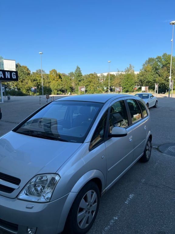 Grau Gebraucht 2003 Opel Meriva Van / Kleinbus | 3.699 € (Etwas zu teuer) - Bild 1/4
