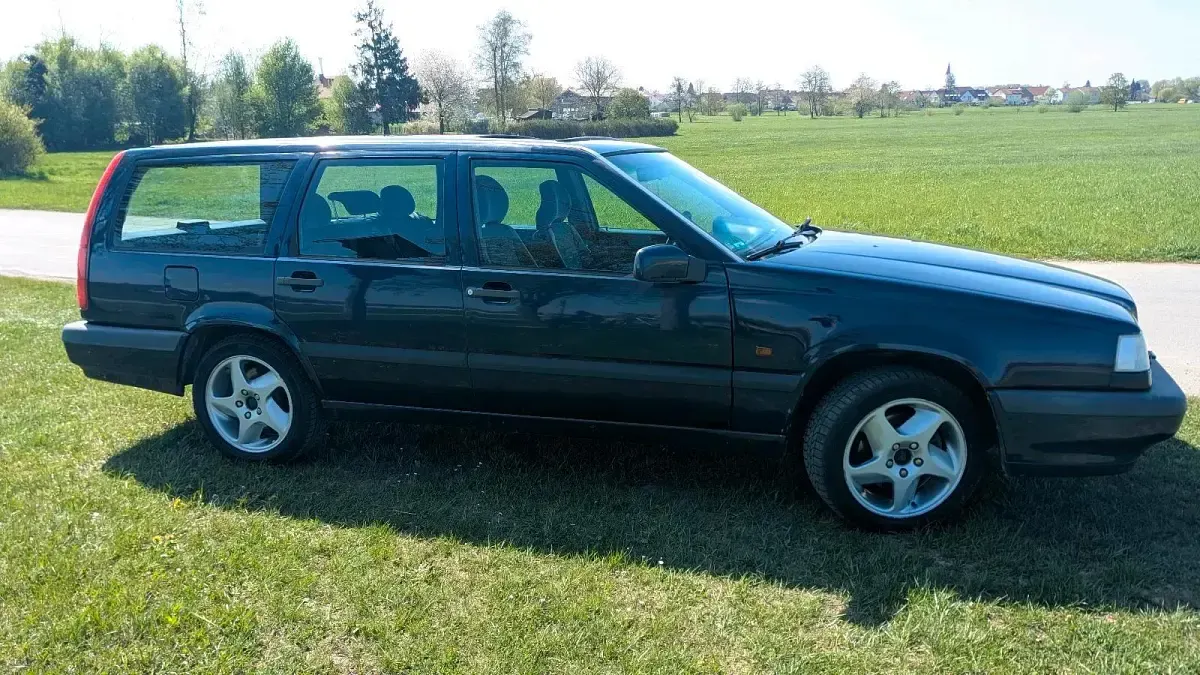 Gebraucht Volvo 850 126 PS (92 kW) 1997 Blau Kombi