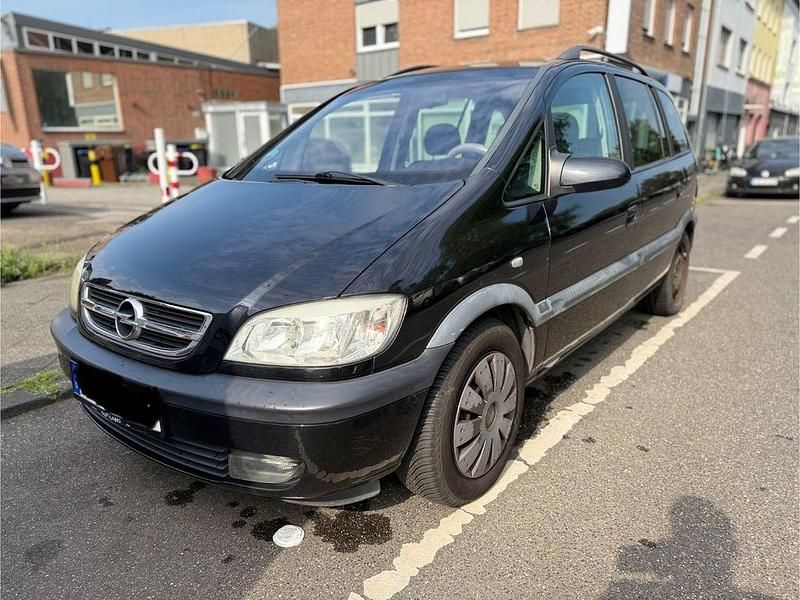 Schwarz Gebraucht 2004 Opel Zafira Van / Kleinbus | 1.490 € (Guter Preis) - Bild 1/4