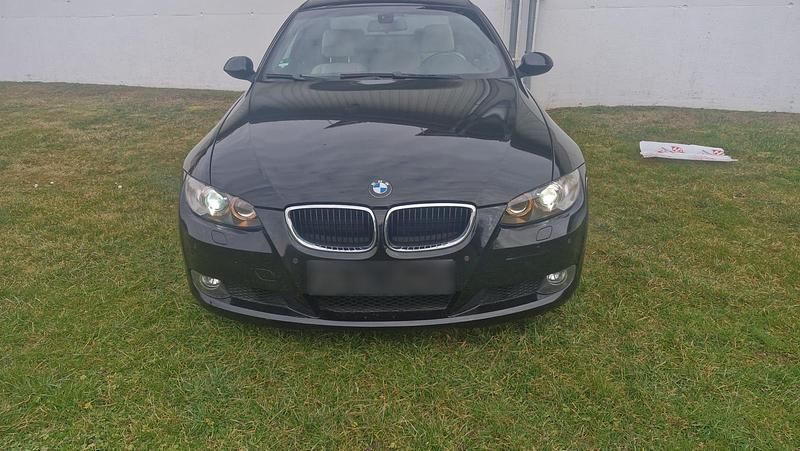 Gebraucht BMW 320 170 PS (125 kW) 2007 Schwarz Coupé