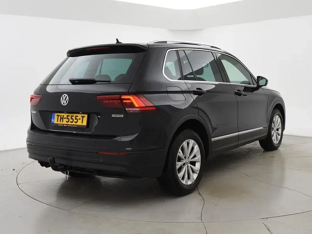 Gebraucht VW Tiguan 150 PS (110 kW) 2018 Schwarz SUV