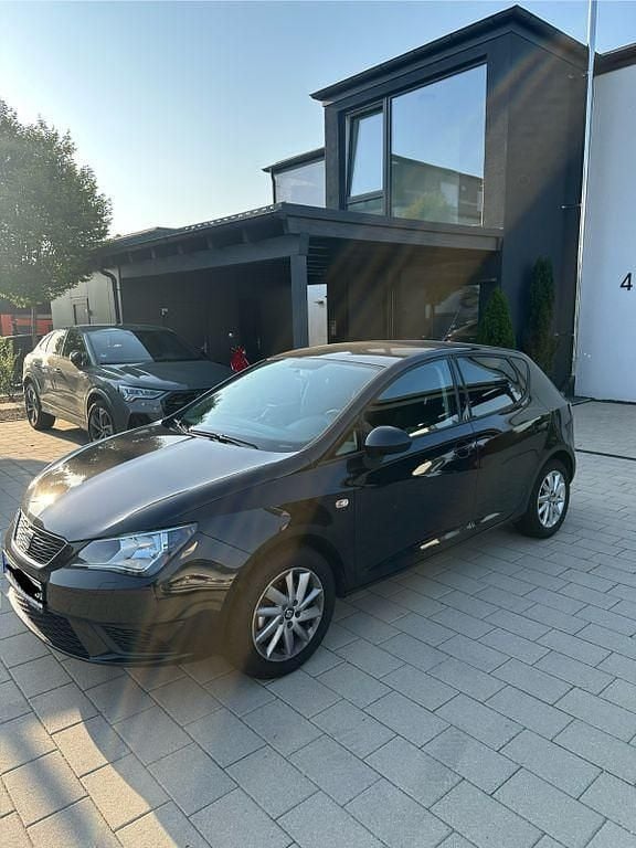 Schwarz Gebraucht 2014 Seat Ibiza Style Limousine | 3.700 € (Superpreis) - Bild 1/4