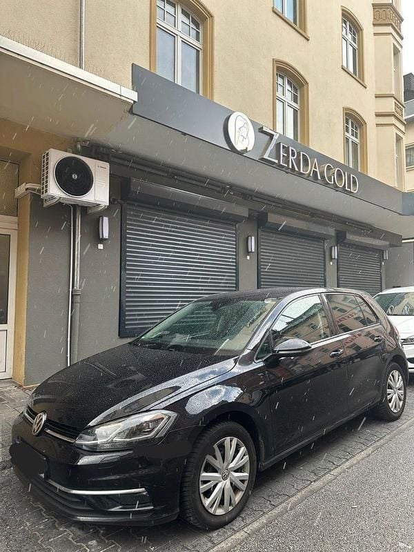 Gebraucht VW Golf VII Join 116 PS (85 kW) 2019 Schwarz Limousine