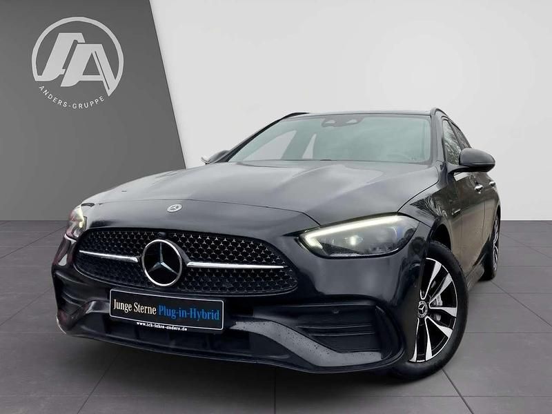 Gebraucht Mercedes C300e AMG 313 PS (230 kW) 2022 Obsidianschwarz Limousine