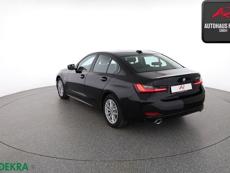 Gebraucht BMW 320e Shadowline 204 PS (150 kW) 2022 Schwarz ii Limousine