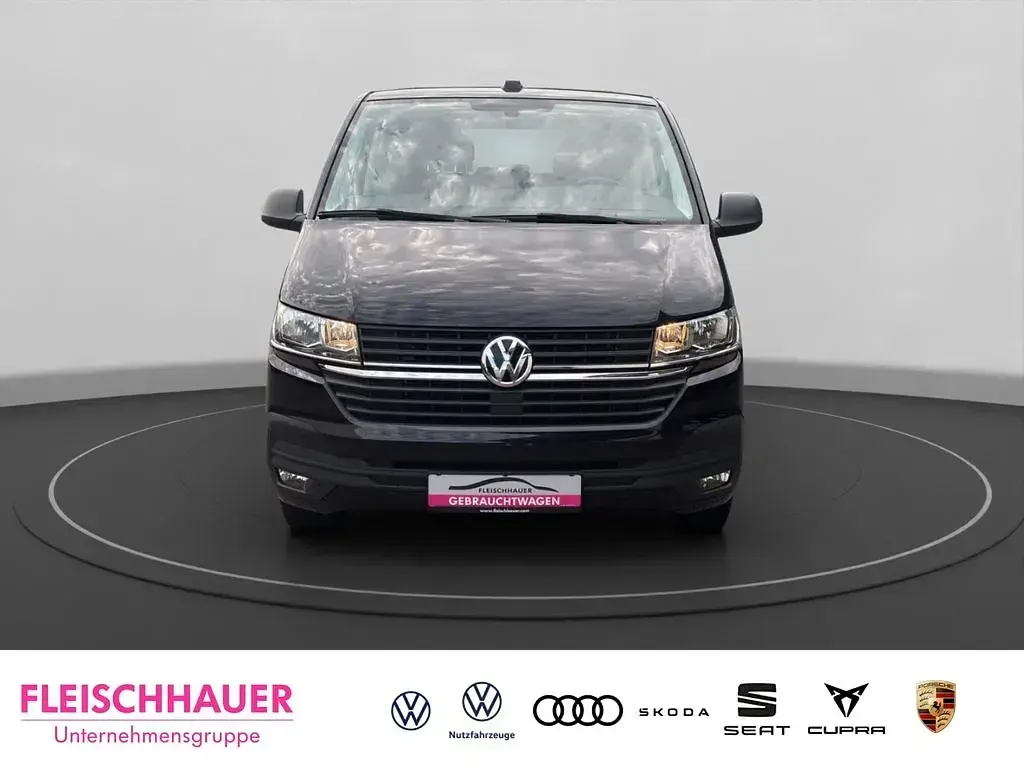 Gebraucht VW Multivan Trendline 150 PS (110 kW) 2021 Schwarz Van / Kleinbus