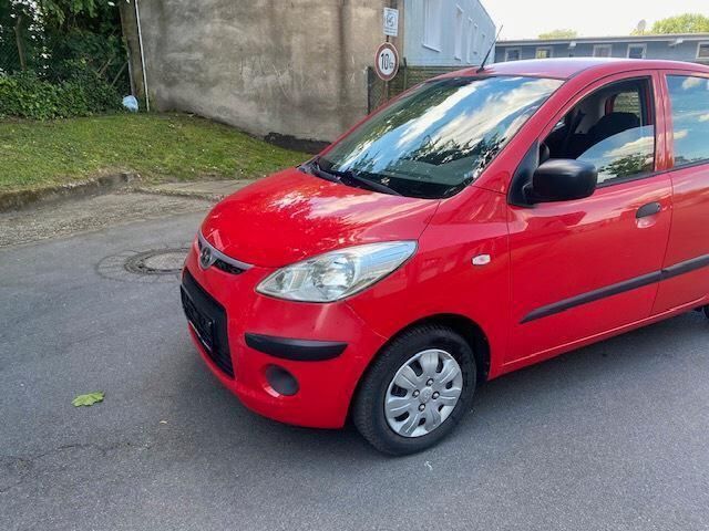 Rot Gebraucht 2008 Hyundai i10 Classic Kleinwagen | 2.000 € (Fairer Preis) - Bild 1/4