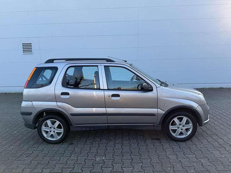 Gebraucht Suzuki Ignis Comfort 99 PS (72 kW) 2004 Grau Kleinwagen