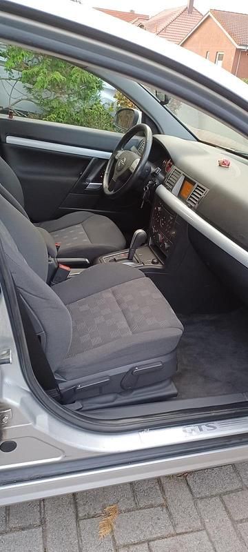 Gebraucht Opel Vectra 155 PS (114 kW) 2003 Grau Limousine