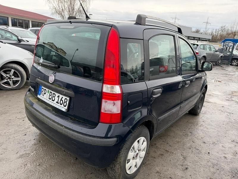 Gebraucht Fiat Panda 69 PS (50 kW) 2011 Blau Kleinwagen