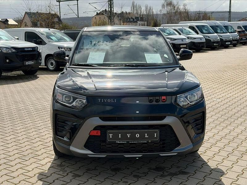 Gebraucht SsangYong Tivoli 163 PS (119 kW) 2024 Schwarz SUV