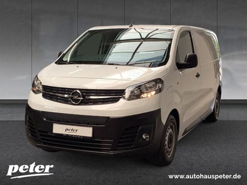 Jade weiss/arktis weiss Gebraucht 2022 Opel Vivaro-e Combi Edition Van | 22.979 € (Superpreis) - Bild 1/4