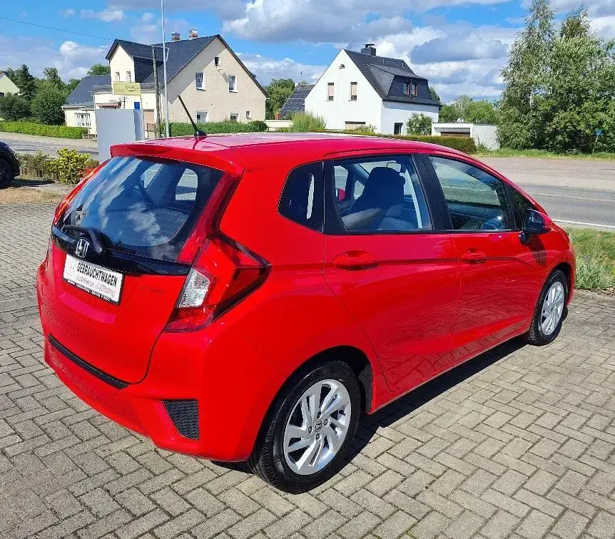 Gebraucht Honda Jazz Comfort 102 PS (75 kW) 2016 Rot Kleinwagen