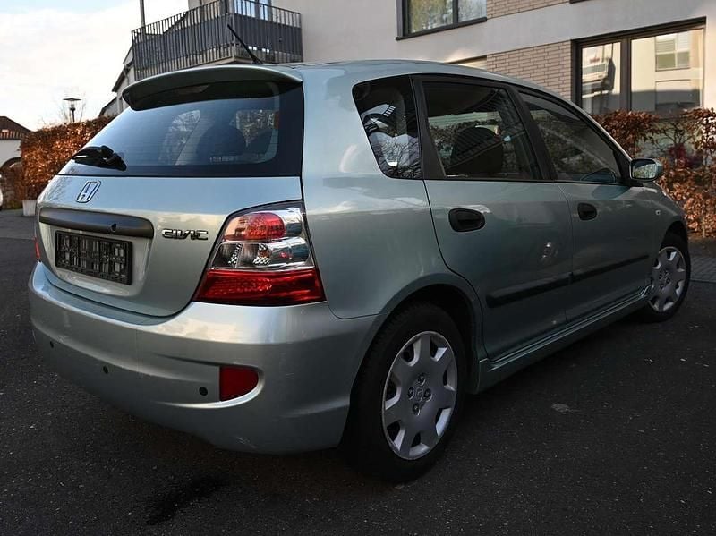 Gebraucht Honda Civic LS 110 PS (80 kW) 2005 Grün Limousine